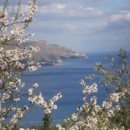 Bed and breakfast Taormina's Odyssey